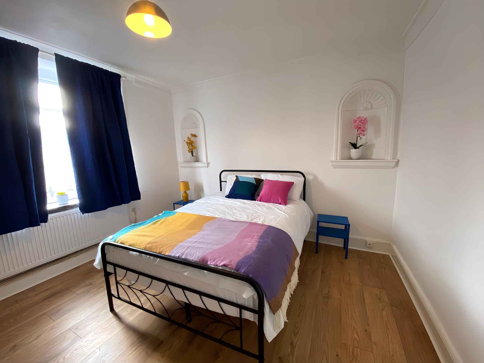 4-Bedroom Home - Perfect For Those Working In Bridgend - By Tailored Accommodation المظهر الخارجي الصورة