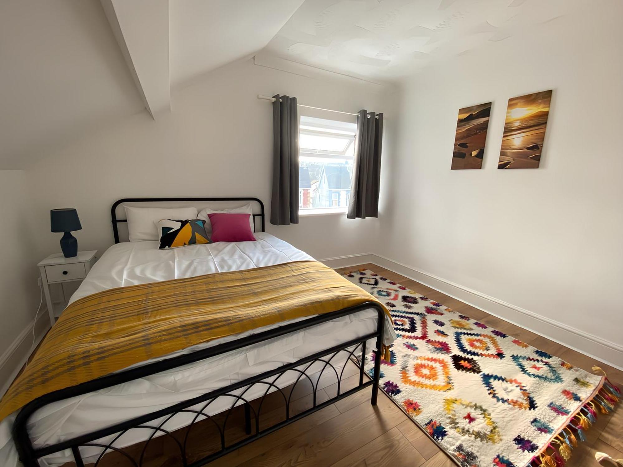 4-Bedroom Home - Perfect For Those Working In Bridgend - By Tailored Accommodation المظهر الخارجي الصورة